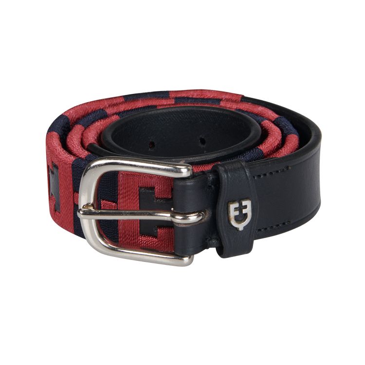 Leather belt with geometric pattern