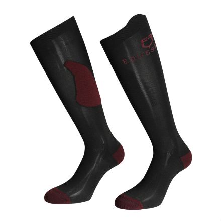 Technical socks in breathable fabric