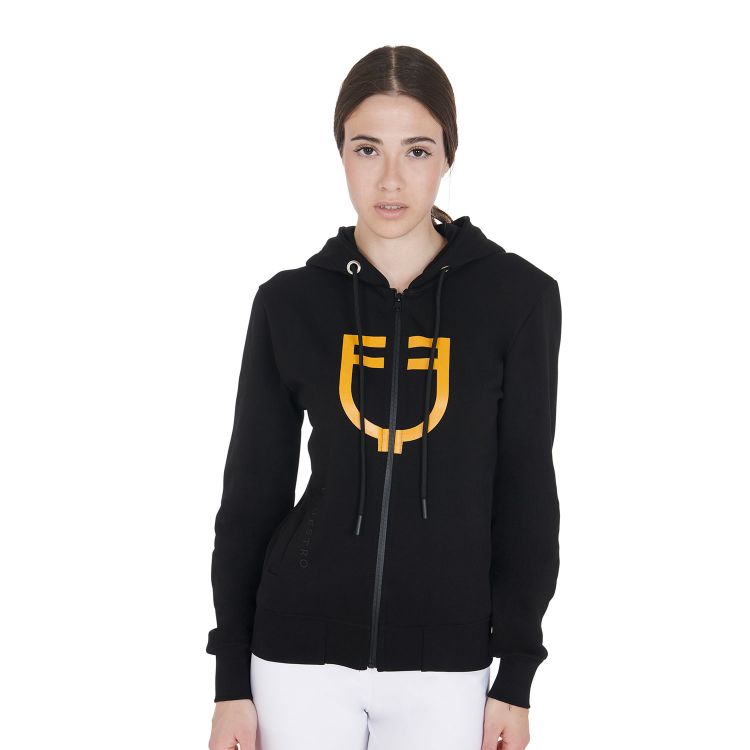 Women's cotton sweatshirt and logo on the chest