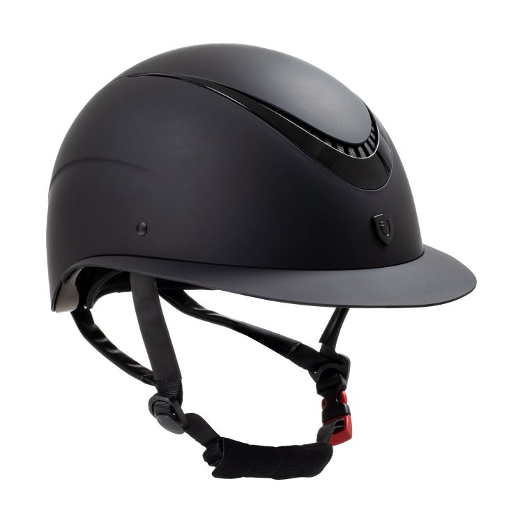 Helmet with shiny frame and wide visor